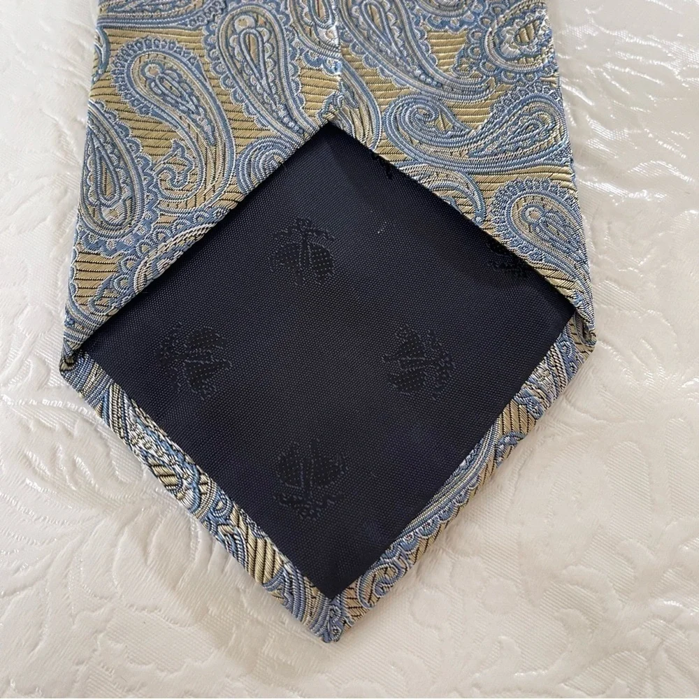 Brooks Brothers Silk Necktie